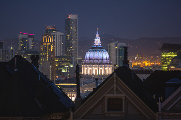 Fototapeta premium View of San Francisco City Hall, seat of government for the City and County of San Francisco, California