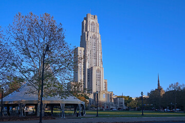  A gothic style skyscraper known as the Cathedral of Learning at the University of Pittsburgh