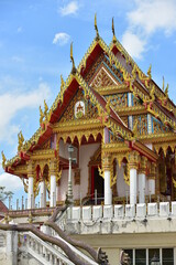 Naklejka premium Temple and building Thai cultural arts in contemporary style