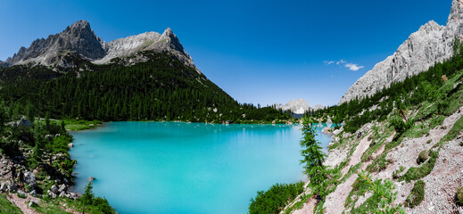 Fototapeta na wymiar A lake into the mountain - Italy