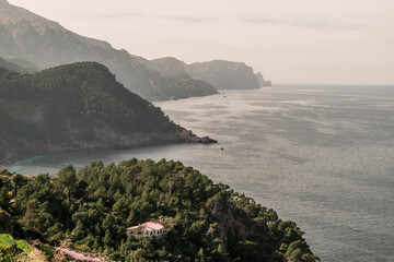 Costa 