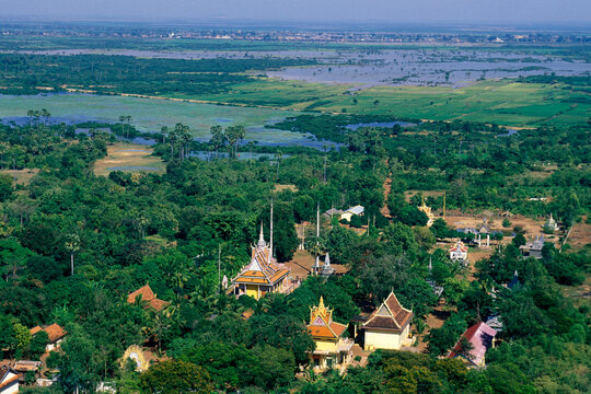 CAMBODIA PHNOM PENH PHNOM UDONG