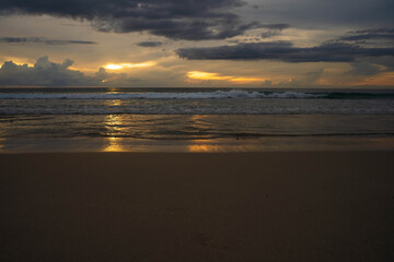 Fototapeta na wymiar sunset scape at the beach