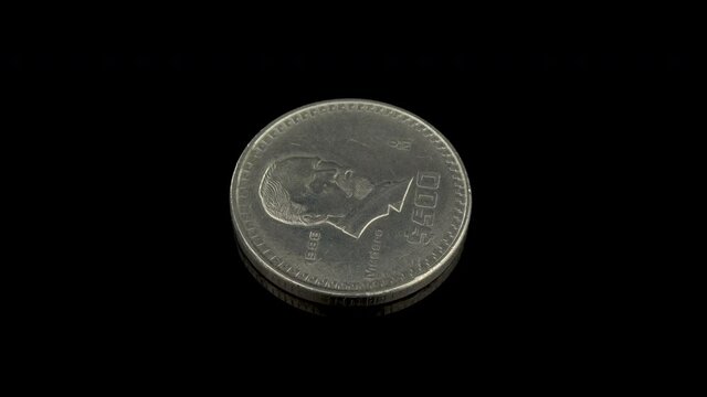 500 Mexican Pesos from 1988 coin with the portrait of Francisco Ignacio Madero.