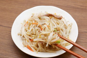 もやし炒め