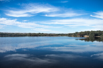 Fototapeta premium lake and clouds