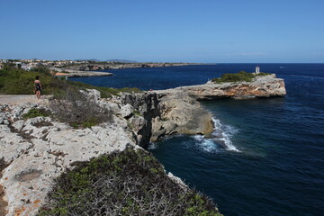 Fototapeta na wymiar Mallorca in the summer holiday. sea cliff.