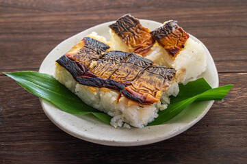 焼き鯖寿司