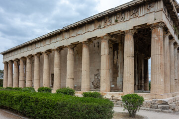 Travel to historical places in Greece.
