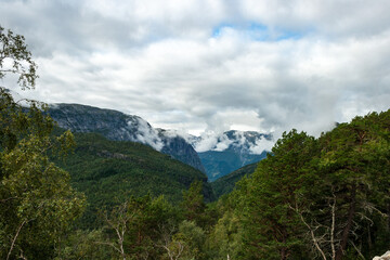Fototapeta na wymiar Hike to Trolltunga, Odda, Sørfjord Norwegen, Scandinavia, 14km hike