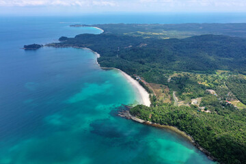 Fototapeta na wymiar A Beautiful Beach at Kelambu Beach, Sabah Malaysia.
