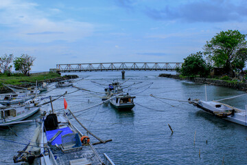 Pinrang, Sulawesi Selatan Indonesia.
Portrait of a fishing boat.
February 24 2014
