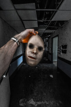 scary face mask 