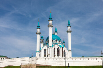 Fototapeta na wymiar View of the Kazan Kremlin, Kul Sharif mosque. Clear day, light clouds in the sky. KAZAN, RUSSIA - JULY 08, 2016