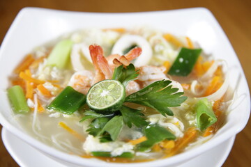 seafood soup apparatus served warm