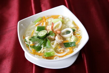 seafood soup apparatus served warm