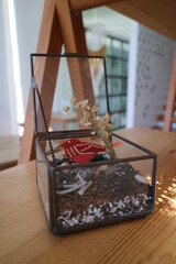 aesthetic vintage glass mini box decoration