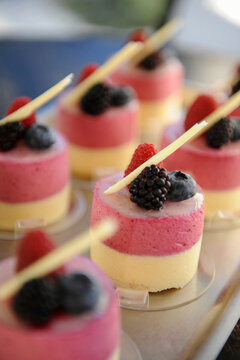 Berry Tartlets With White Chocolate