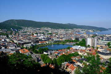 Fototapeta na wymiar Bergen city centre and harbour, Bergen, Norway