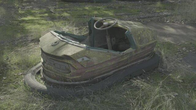 Rusting dodgem car in Pripyat, 