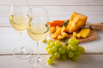 白ワインとチーズ