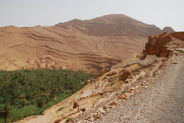 Les gorges d&rsquo;A&iuml;t Mansour - TAFRAOUTE MAROC