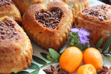Sweet dish in the shape of a heart and sprinkled with grated chocolate