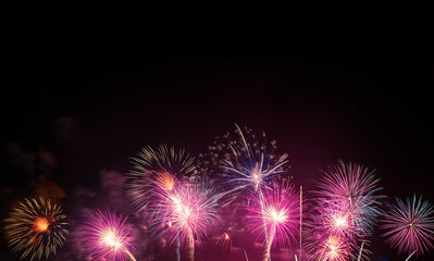 Obraz premium Colorful of fireworks for 4th July national holiday festival,independence day or New Year count down 2021 