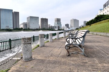 越中島公園遊歩道 永代橋方面