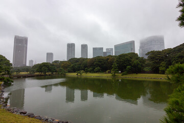 Fototapeta na wymiar Famous gardens in Tokyo bay (Japan)