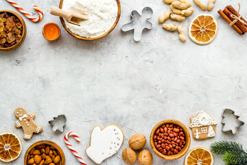 Fototapeta na wymiar Frame of Chtistmas cooking - icing gingerbread cookies, top view