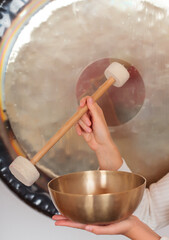 Singing bowl, ceremony of welness, sound of tibet