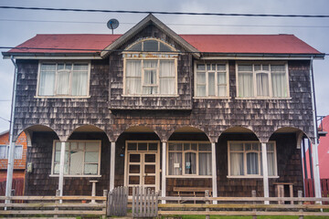 Traditional wooden house in the Los Lagos region.