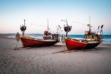 Fototapeta premium fishing boats on the beach