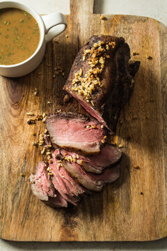 Beef sirloin with garlic
