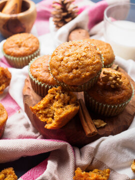 Spiced carrot muffins with cinnamon and walnuts