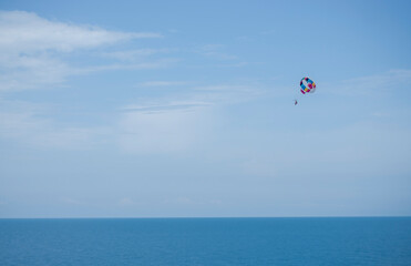 Fototapeta na wymiar kite on the sea