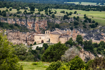 Fototapeta na wymiar Hoces del Río Duratón, Ermita de San Frutos, Segovia, Castilla y León, España