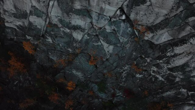 Mountains Shihan