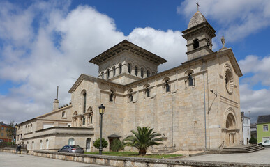 Fototapeta na wymiar Iglesia de Santa María de Lagostelle, Guitiriz, Lugo