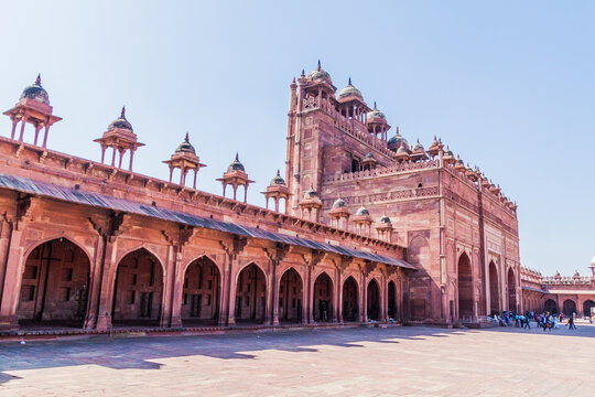 Buland Darwaza (Victory Gate) of the ancient city Fatehpur Sikri, Uttar Pradesh state, India