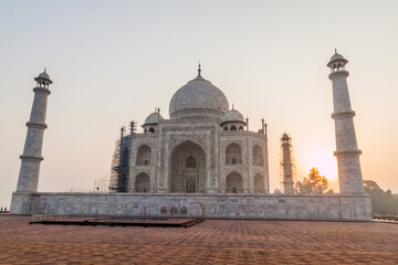 Fototapeta na wymiar Morning view of Taj Mahal in Agra, India
