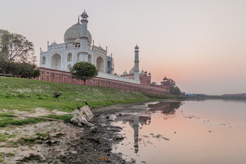 Fototapeta na wymiar Taj Mahal in Agra during sunset, India