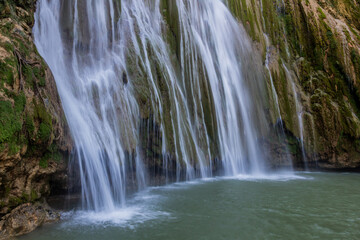 Fototapeta na wymiar El Limon waterfall, Dominican Republic