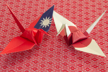 日本-台湾 折り鶴