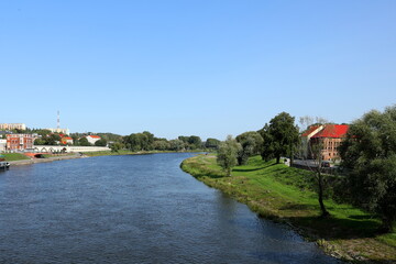 Rzeka Warta przepływająca przez miasto Gorzów Wlkp. w Polsce