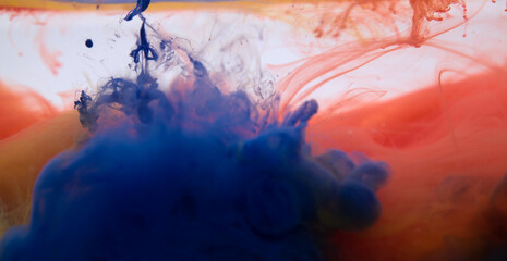 Texture colori in acqua