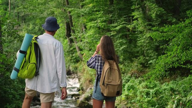 Going backpacking to discover new places