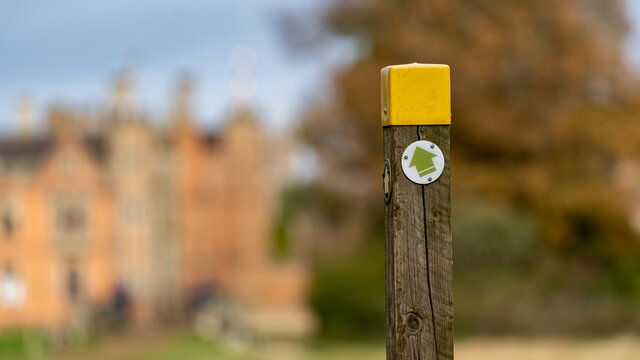 Public right of way marked post (UK)