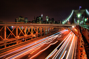 Fototapeta na wymiar Puente de Brooklyn de noche (Nueva York)